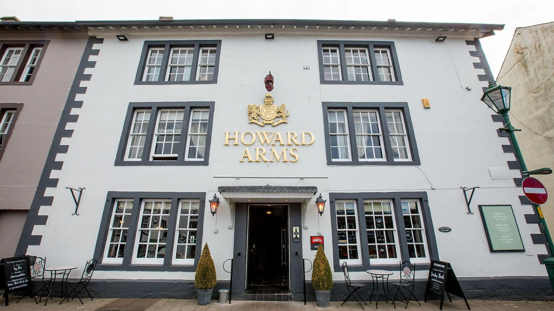 Staying Near Corby Castle: 4 Couple Hotels Compared