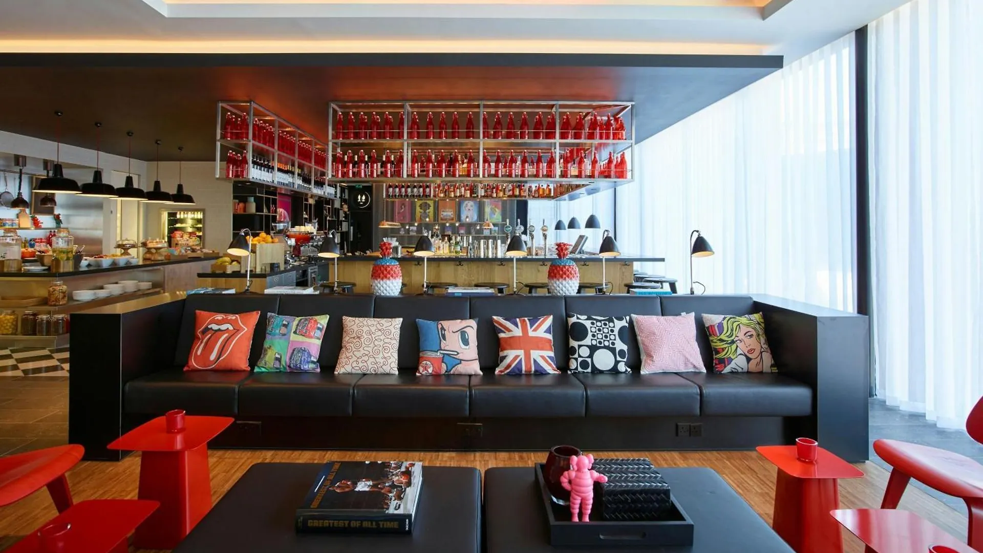 4 Business Hotels in East End Worth Booking for Work Trips