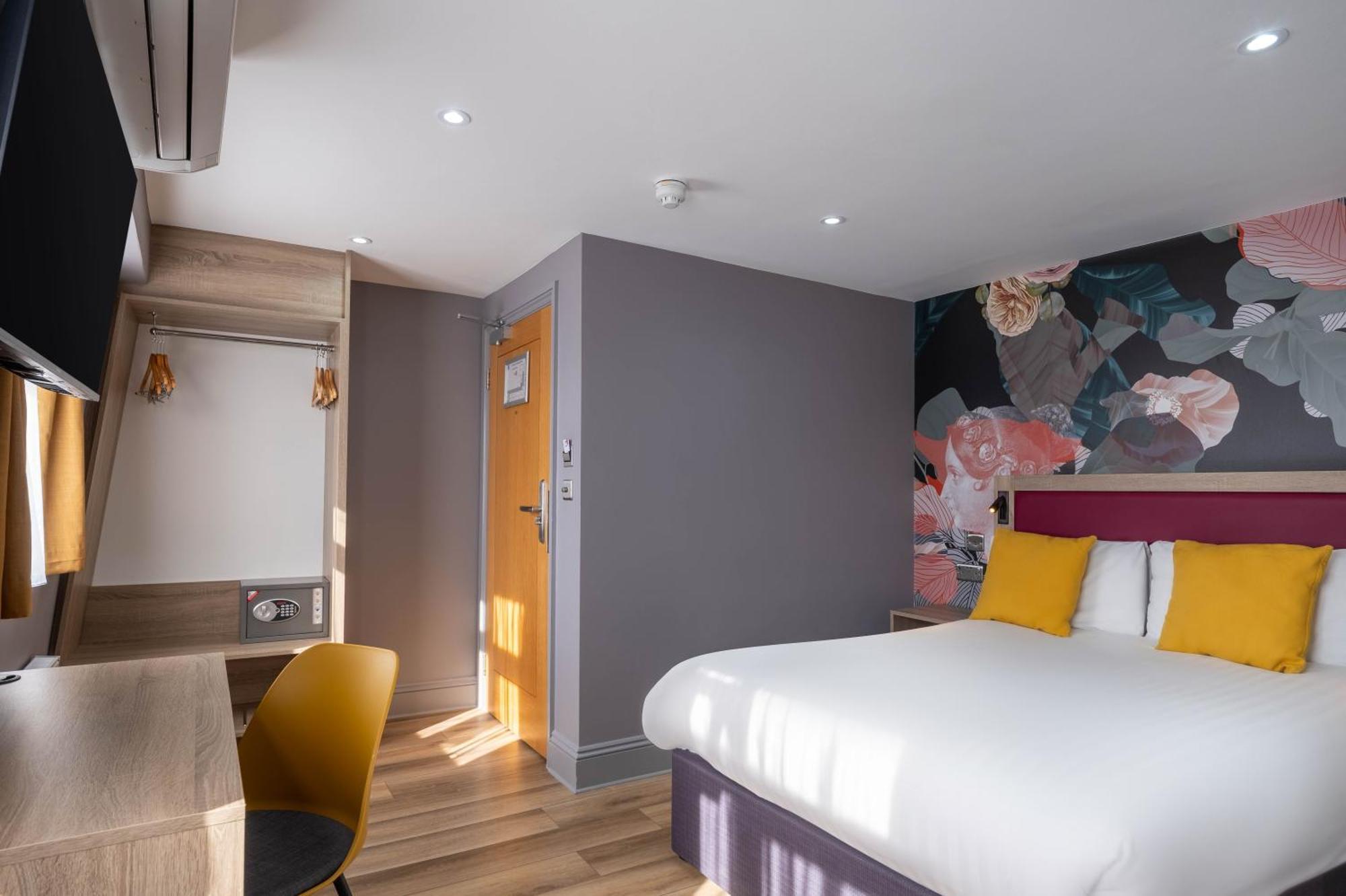 10 Best Business Hotels in Marylebone for Work Trips